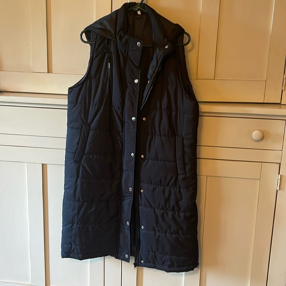 Long Puff Vest w/ hood